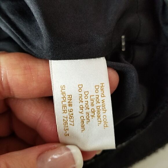 Black Sequined Mini Skirt Sz M NWT 0154 - Picture 10 of 12